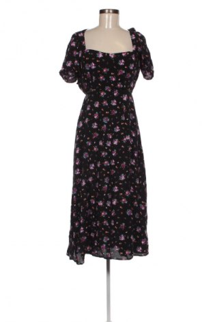 Rochie Stradivarius, Mărime M, Culoare Alb, Preț 57,99 Lei