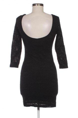 Rochie Stradivarius, Mărime S, Culoare Negru, Preț 31,99 Lei