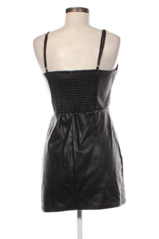 Rochie Stradivarius, Mărime L, Culoare Negru, Preț 52,99 Lei