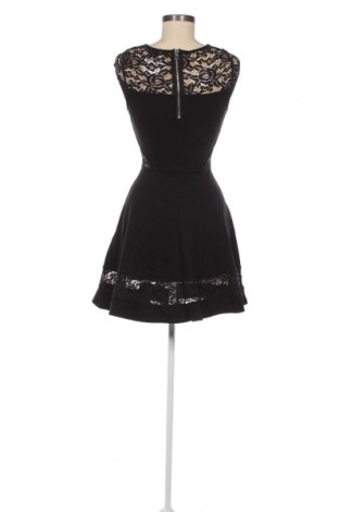 Kleid Tally Weijl, Größe S, Farbe Schwarz, Preis 6,49 €