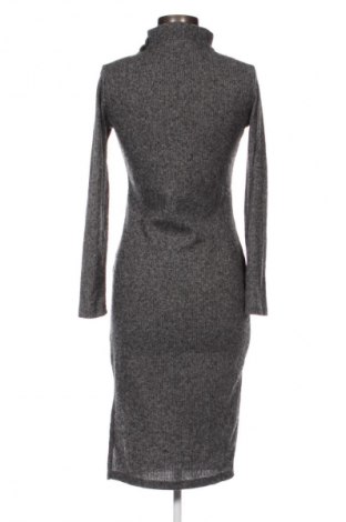 Kleid Terranova, Größe S, Farbe Grau, Preis 5,99 €