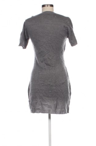 Kleid Uk 2 La, Größe M, Farbe Grau, Preis 4,99 €