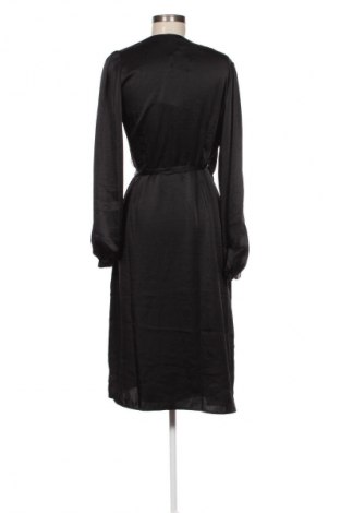 Kleid VILA, Größe M, Farbe Schwarz, Preis € 16,99