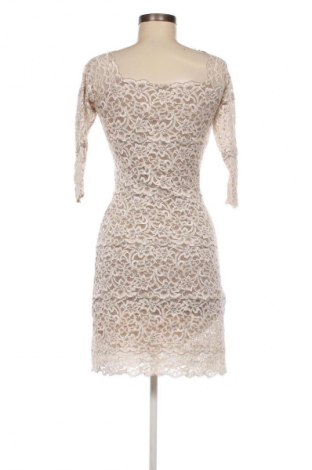 Rochie White House / Black Market, Mărime S, Culoare Bej, Preț 24,99 Lei