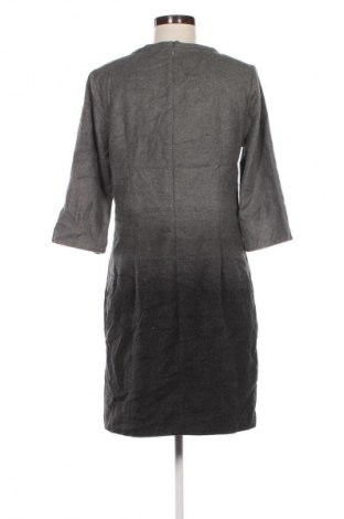 Kleid Zero, Größe M, Farbe Grau, Preis € 6,99