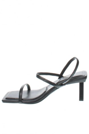 Sandalen Aldo, Größe 37, Farbe Schwarz, Preis 9,99 €