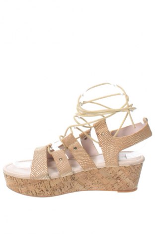 Sandalen Isabel Licardi, Größe 40, Farbe Beige, Preis € 7,99