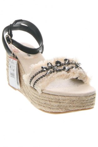 Sandalen Stradivarius, Größe 40, Farbe Beige, Preis 12,99 €