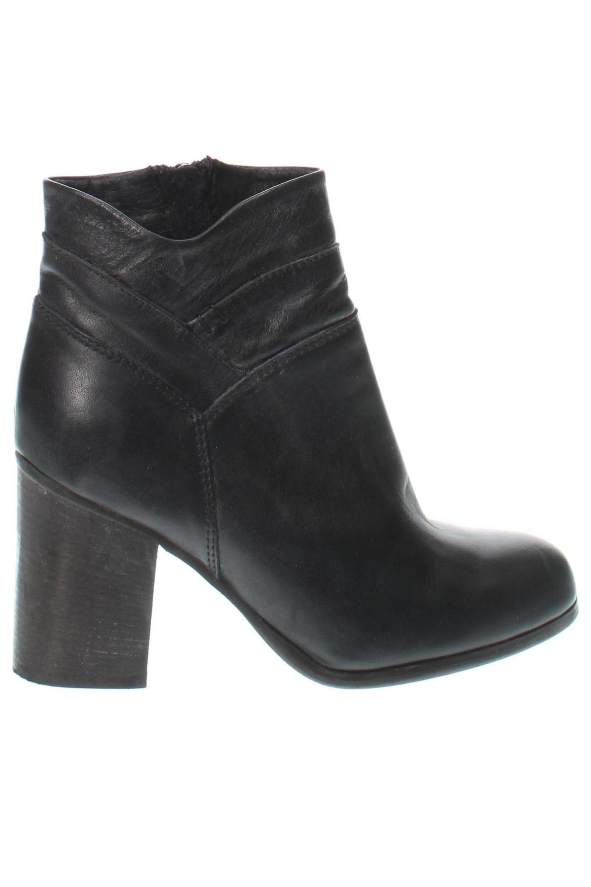 Botine de damă Mint & Berry, Mărime 36, Culoare Albastru, Preț 139,99 Lei