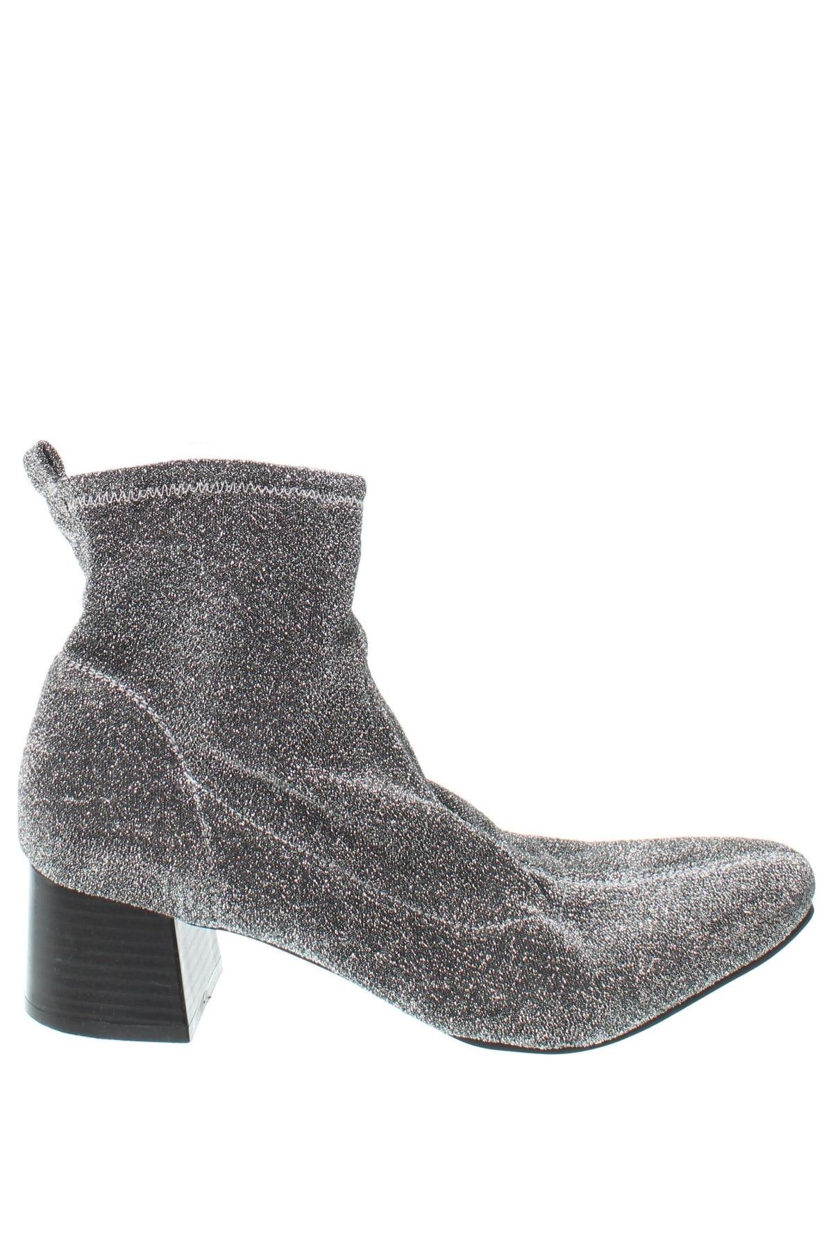 Damen Stiefeletten Primark, Größe 42, Farbe Silber, Preis 33,79 €