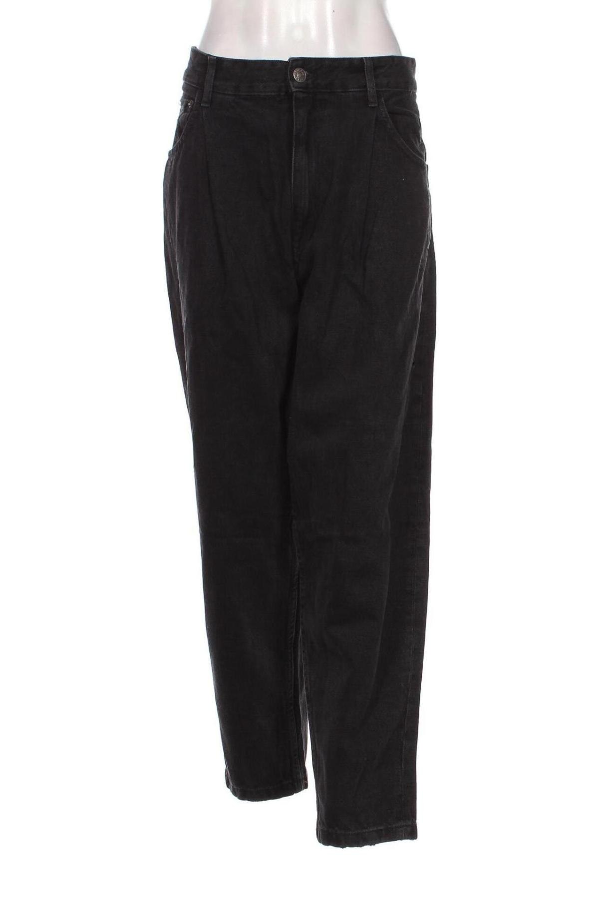 Blugi de femei Bershka, Mărime XL, Culoare Negru, Preț 37,99 Lei