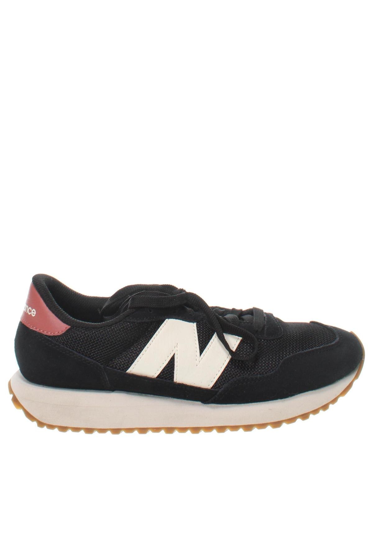 Dámské boty  New Balance, Velikost 40, Barva Černá, Cena  2 649,00 Kč