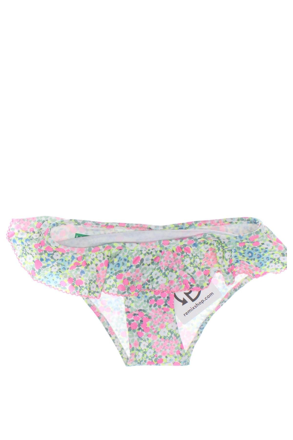 Costum de baie pentru copii United Colors Of Benetton, Mărime 7-8y/ 128-134 cm, Culoare Multicolor, Preț 40,99 Lei