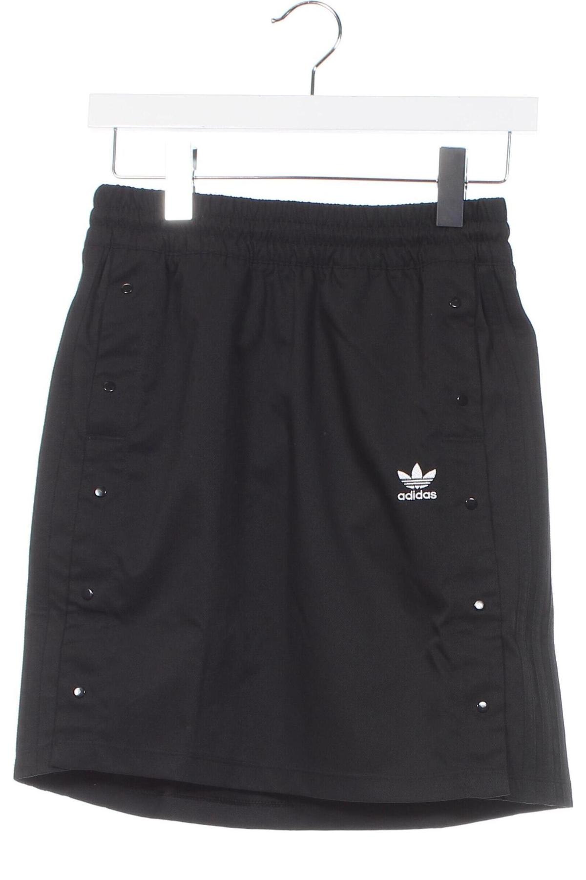 Sukně Adidas Originals, Velikost XS, Barva Černá, Cena  409,00 Kč