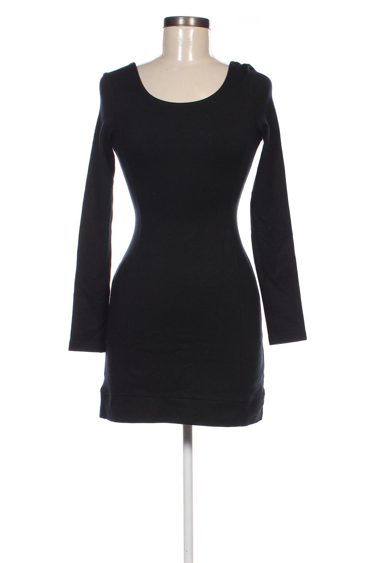 Kleid, Größe M, Farbe Schwarz, Preis 3,99 €