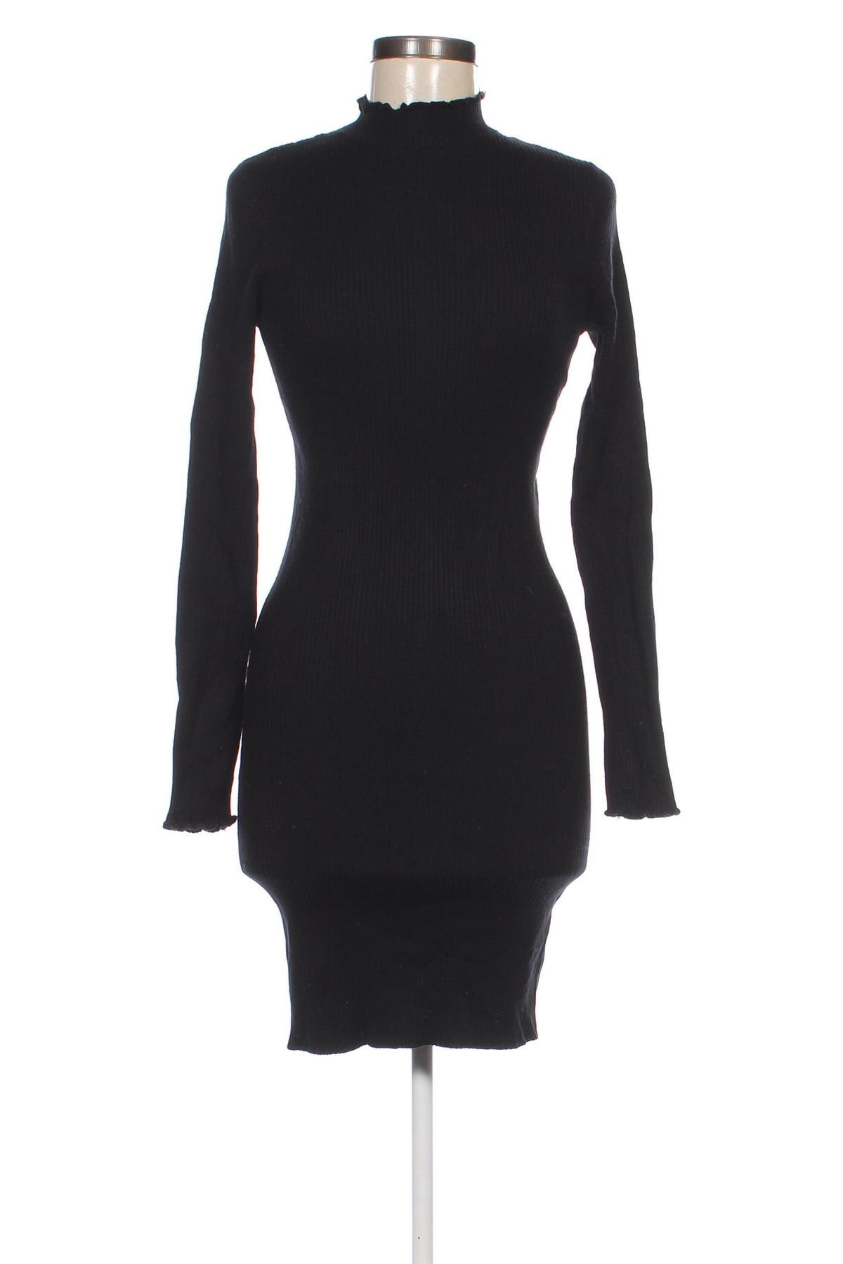 Kleid Bershka, Größe L, Farbe Schwarz, Preis € 8,49