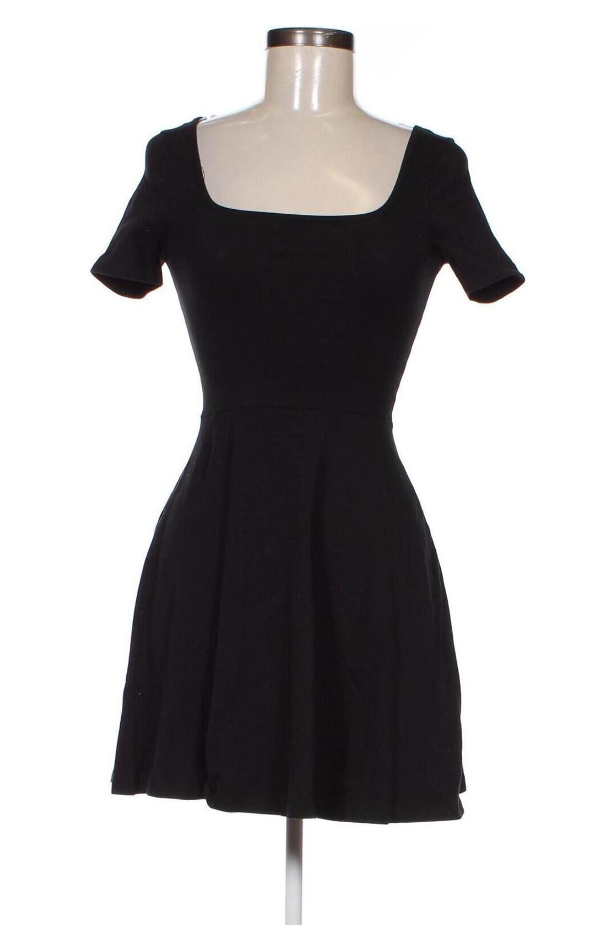 Rochie Jennyfer, Mărime S, Culoare Negru, Preț 94,99 Lei