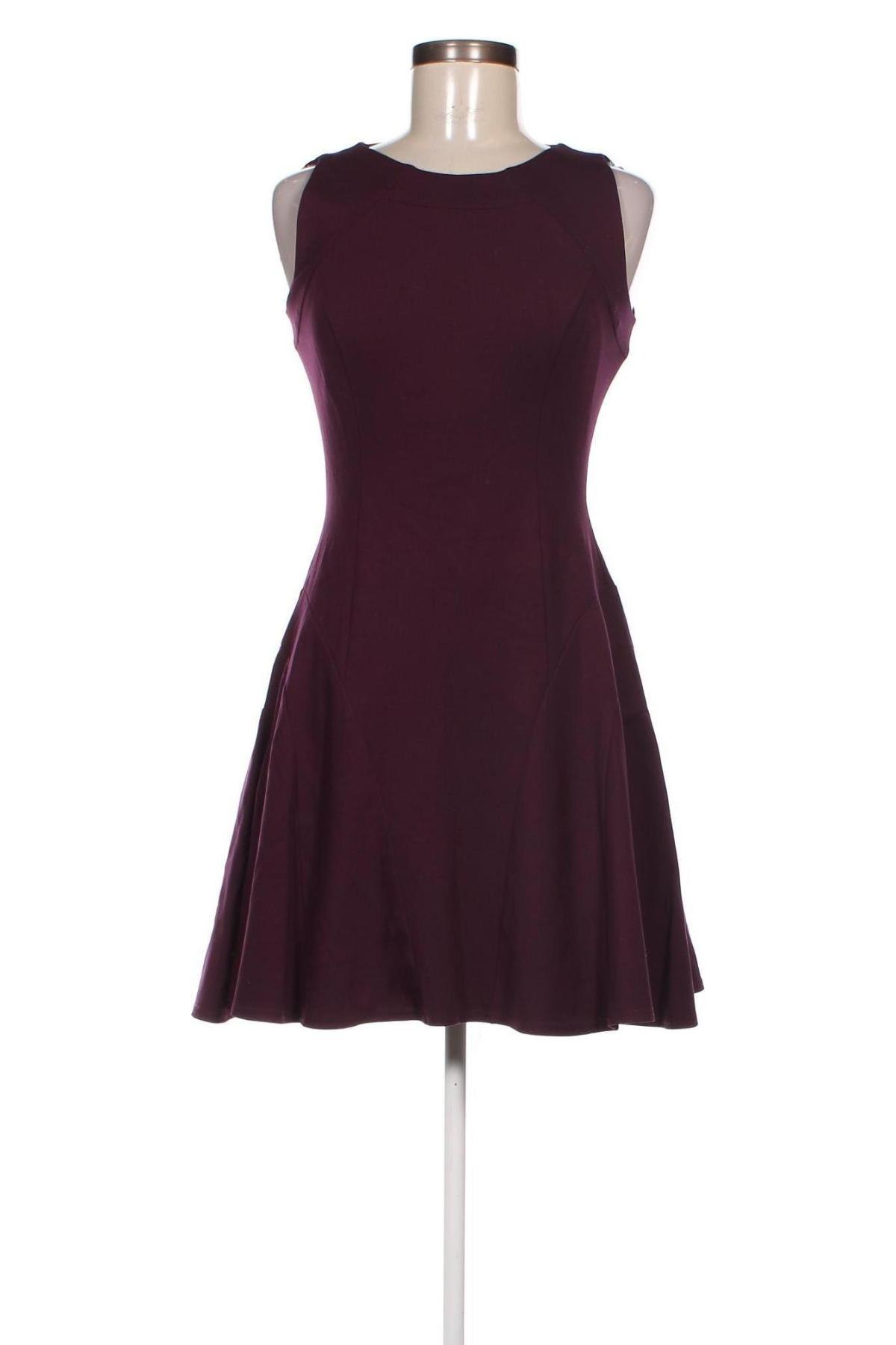 Kleid Swing, Größe M, Farbe Lila, Preis 29,29 €