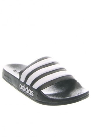 Japonki Adidas, Rozmiar 39, Kolor Czarny, Cena 236,99 zł