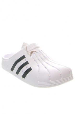Чехли Adidas, Размер 43, Цвят Бял, Цена 62,99 лв.