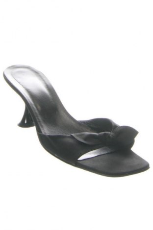Pantolette Moschino Cheap And Chic, Größe 38, Farbe Mehrfarbig, Preis 66,50 €