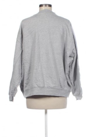Dámská halenka Adidas, Velikost S, Barva Šedá, Cena  549,00 Kč