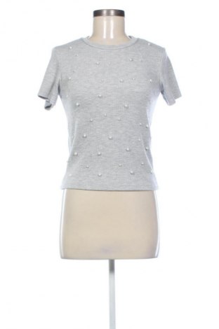 Damen Shirt Bershka, Größe M, Farbe Grau, Preis 9,72 €