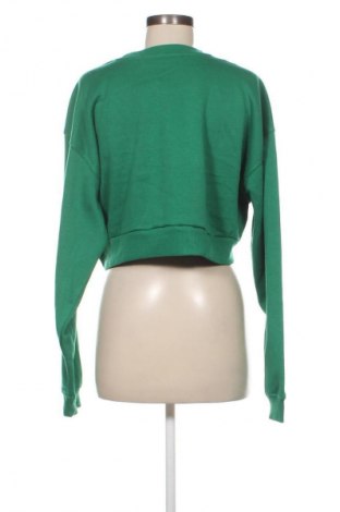 Dámská halenka Bershka, Velikost M, Barva Zelená, Cena  309,00 Kč