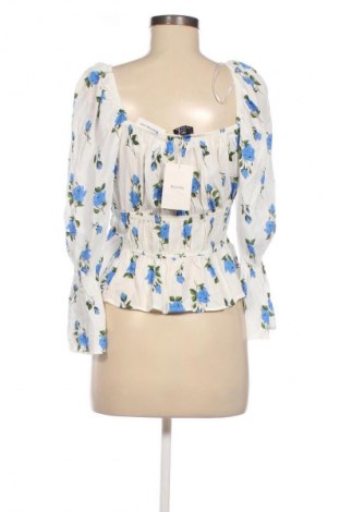 Damen Shirt Bershka, Größe M, Farbe Mehrfarbig, Preis 15,84 €