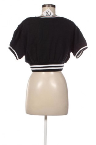 Damen Shirt Champion, Größe M, Farbe Schwarz, Preis 23,99 €
