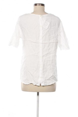 Дамска блуза Gerry Weber, Размер L, Цвят Бял, Цена 39,99 лв.