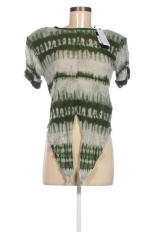 Damen Shirt Guess, Größe M, Farbe Mehrfarbig, Preis 55,24 €