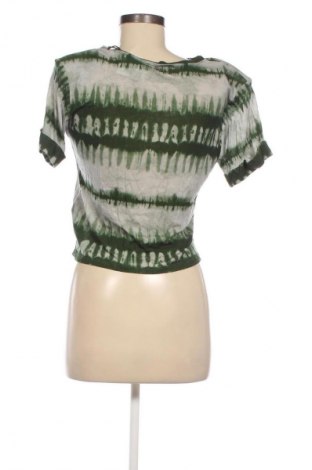 Damen Shirt Guess, Größe M, Farbe Mehrfarbig, Preis 55,24 €
