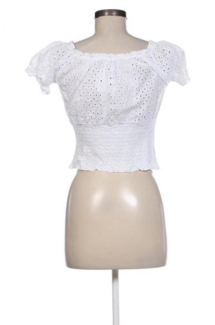 Γυναικεία μπλούζα NEW COLLECTION, Μέγεθος S, Χρώμα Λευκό, Τιμή 14,00 €