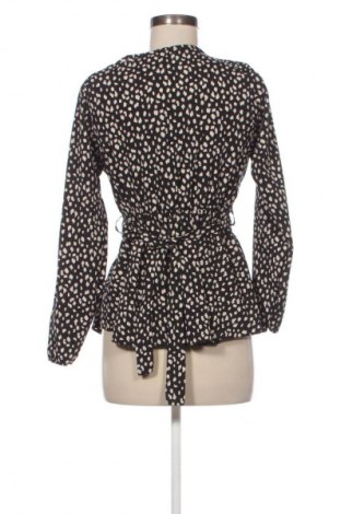 Damen Shirt NEW COLLECTION, Größe XS, Farbe Mehrfarbig, Preis 17,30 €