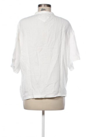 Damen Shirt Parfois, Größe XS, Farbe Weiß, Preis € 43,99