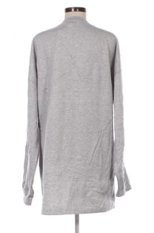Damen Shirt Pretty Little Thing, Größe L, Farbe Grau, Preis € 17,99