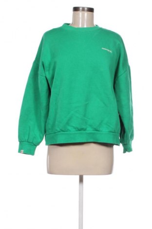 Damen Shirt Pull&Bear, Größe M, Farbe Grün, Preis € 20,00