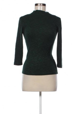 Damen Shirt Stradivarius, Größe S, Farbe Grün, Preis € 9,72