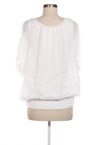 Damen Shirt Unbranded, Größe M, Farbe Weiß, Preis 9,72 €