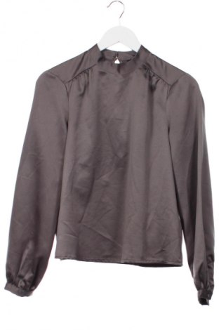 Дамска блуза Vero Moda, Размер XS, Цвят Сив, Цена 19,55 лв.