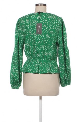 Damen Shirt Wednesday's Girl, Größe L, Farbe Mehrfarbig, Preis 53,99 €