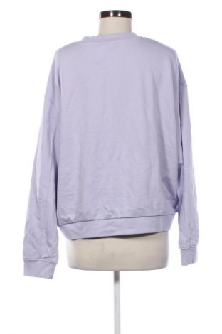 Damen Shirt Weekday, Größe M, Farbe Lila, Preis € 13,99