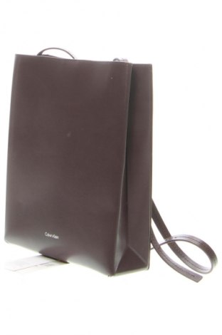 Damentasche Calvin Klein, Farbe Lila, Preis 167,99 €