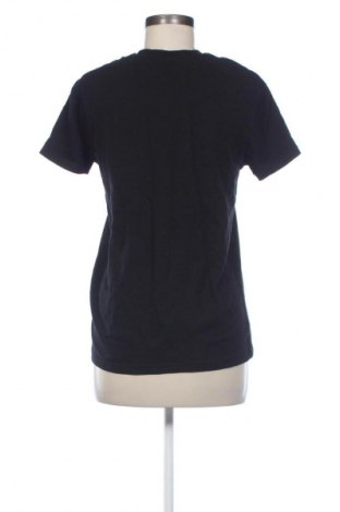 Γυναικείο t-shirt Bershka, Μέγεθος S, Χρώμα Μαύρο, Τιμή 8,75 €