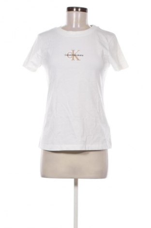 Tricou de femei Calvin Klein Jeans, Mărime S, Culoare Alb, Preț 234,99 Lei