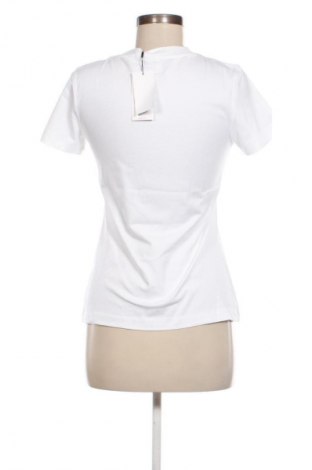 Tricou de femei Calvin Klein Jeans, Mărime S, Culoare Alb, Preț 164,99 Lei