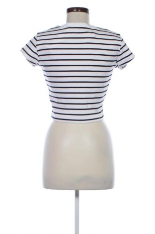 Damski T-shirt Calvin Klein Jeans, Rozmiar M, Kolor Kolorowy, Cena 222,99 zł