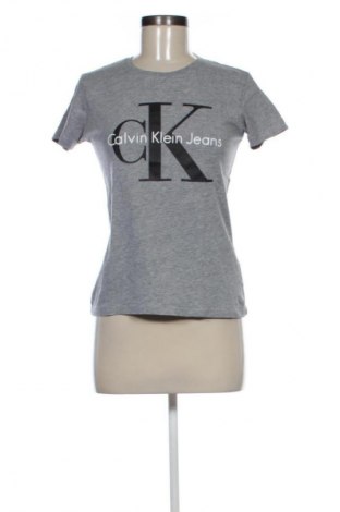 Damski T-shirt Calvin Klein Jeans, Rozmiar S, Kolor Szary, Cena 78,09 zł