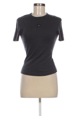 Női póló Calvin Klein Jeans, Méret S, Szín Szürke, Ár 15 939 Ft